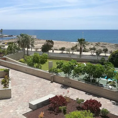 公寓 Apartamento Los Martinez 厄尔梅达诺